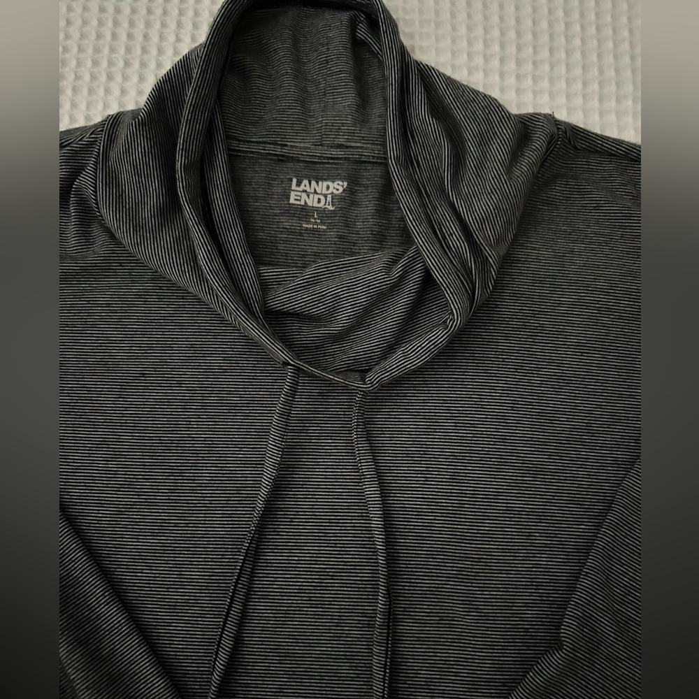 Lands' End Women's Power Performance Cowl Neck Tunic Blk/White Pinstriped Large - Picture 3 of 10